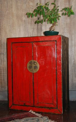 PETITE ARMOIRE ANCIENNE CHINOISE LAQUÉ ROUGE