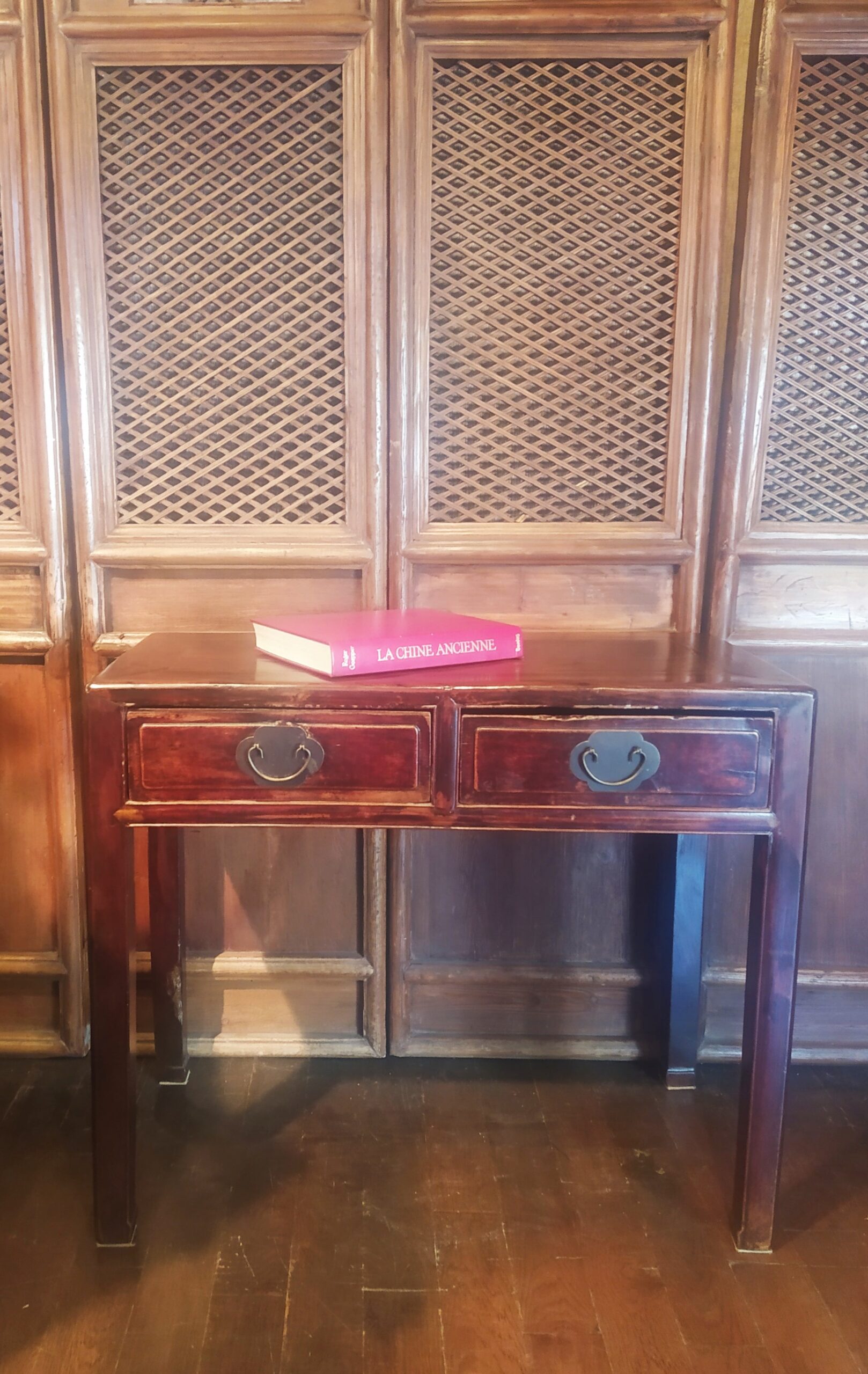 BUREAU ANCIEN CHINOIS EN ORME