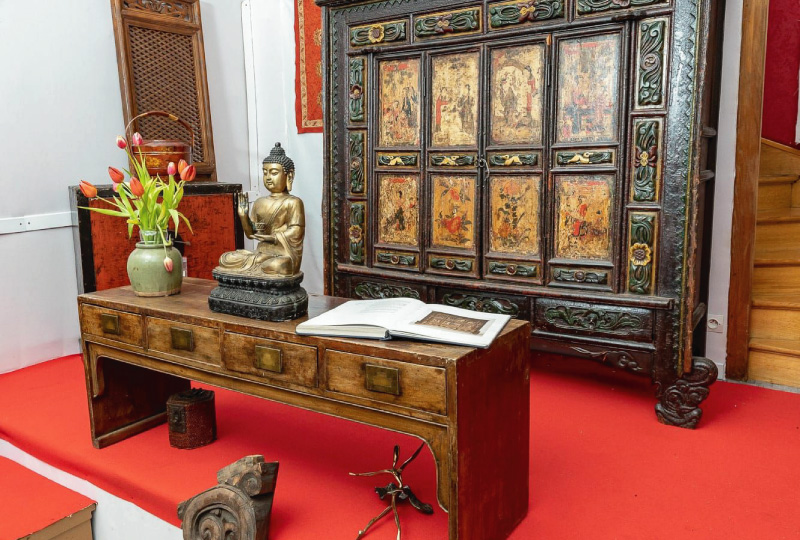 Galerie 55 marché Biron antiquaire asiatique