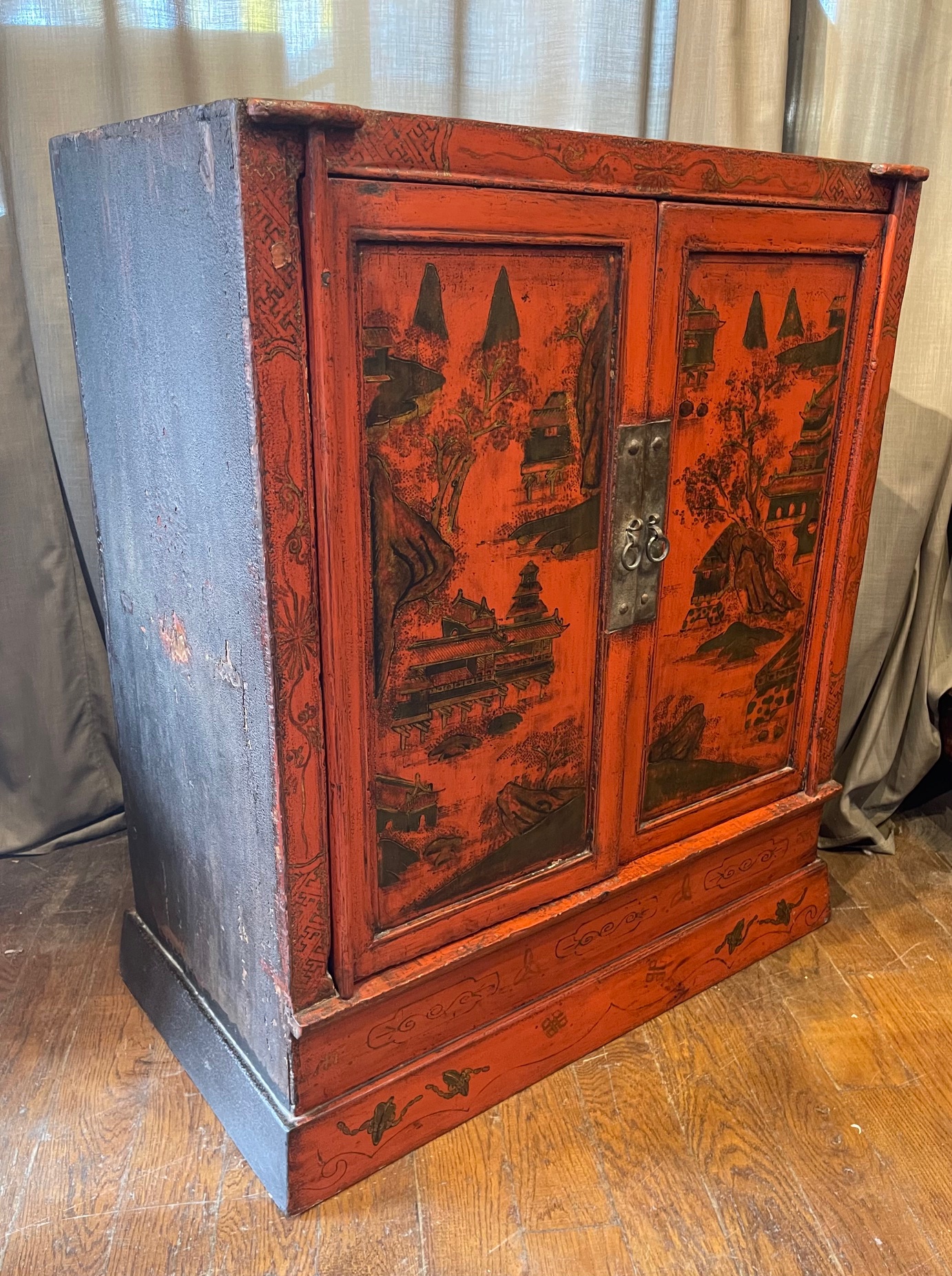 Buffet ancien 2 portes