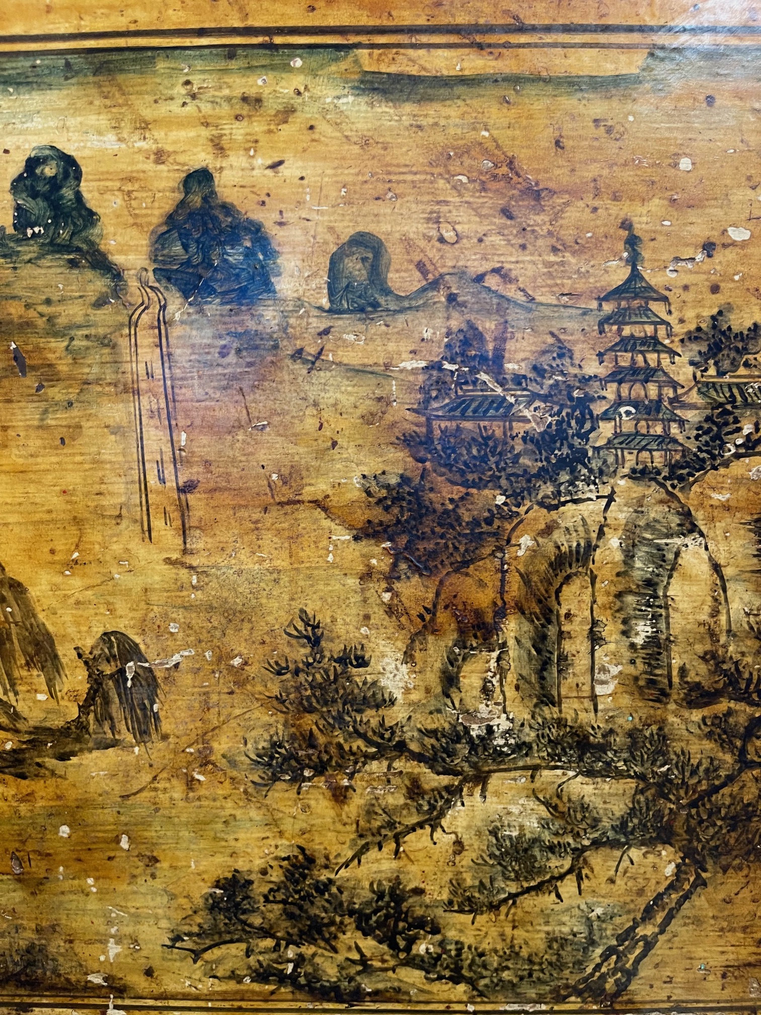 Buffet ancien 3 portes + 3 tiroirs