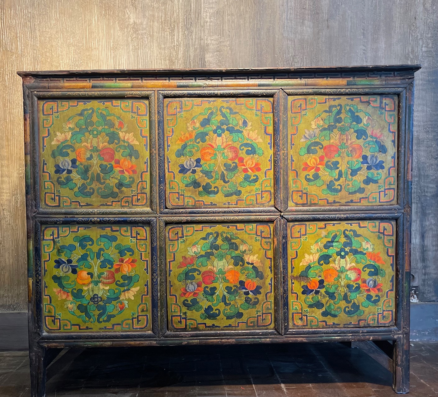 Buffet tibétain 4 portes